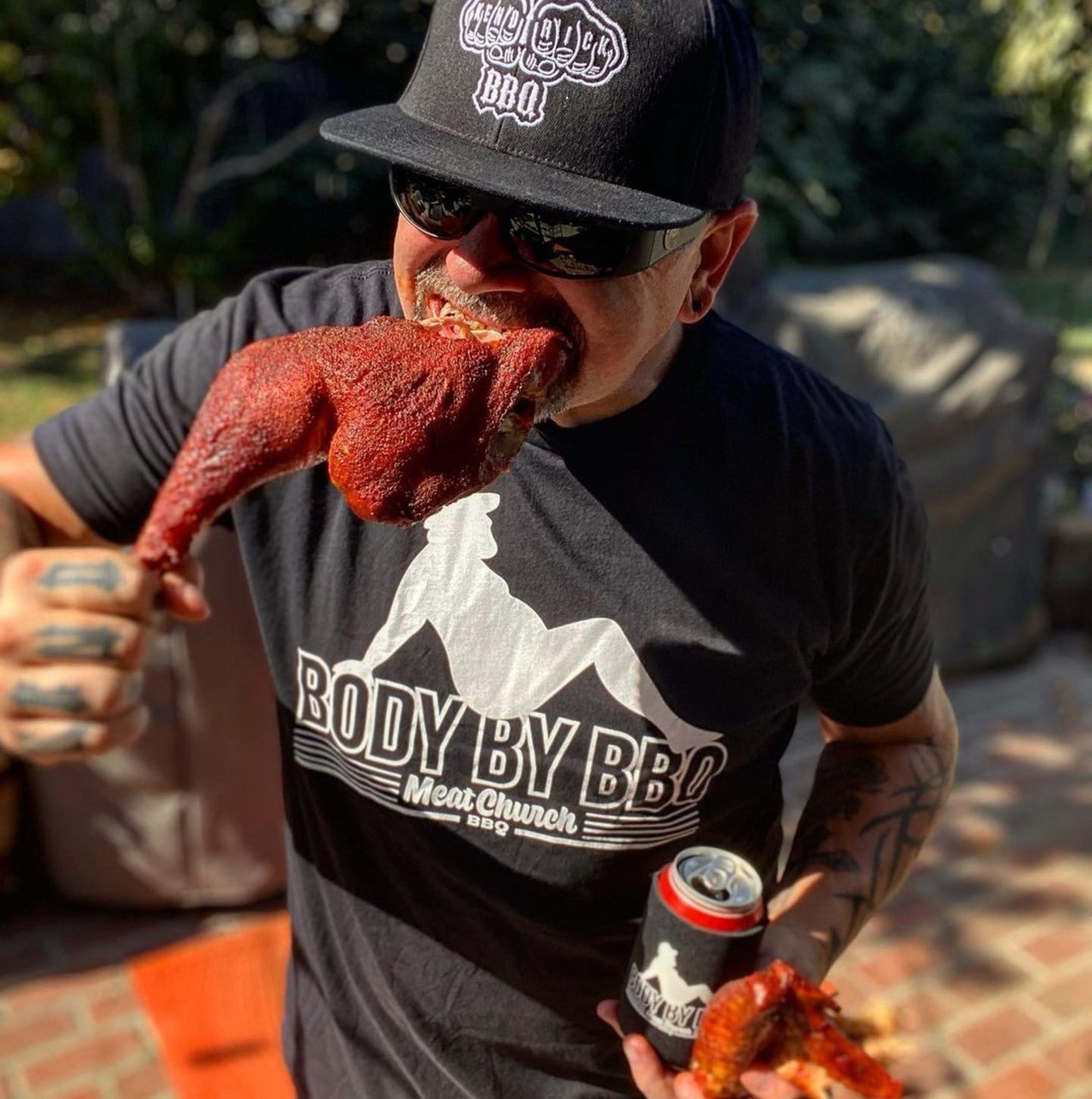 body-by-bbq-t-shirt-e2 image_fd26d374-d43e-4a13-bba0-53aab267288a.jpg